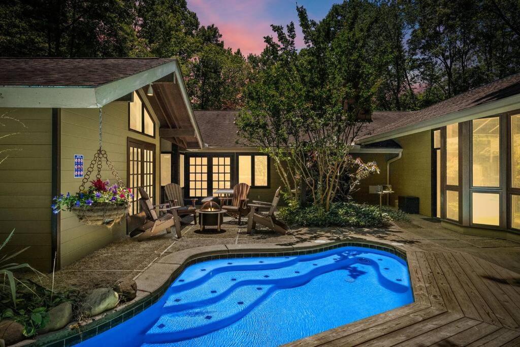 Bourbon Hollow Lodge With Hot Tub And Pool Plus Game Room Only 5 Min To Downtown Гетлинбург Екстериор снимка